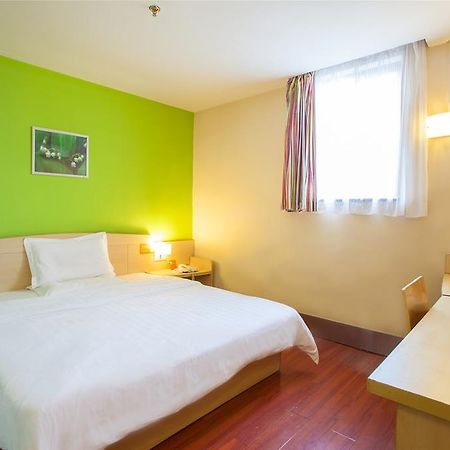 7Days Inn Bazhong Nanchi South Road Phoenix City Ngoại thất bức ảnh