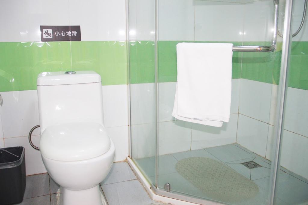 7Days Inn Bazhong Nanchi South Road Phoenix City Ngoại thất bức ảnh