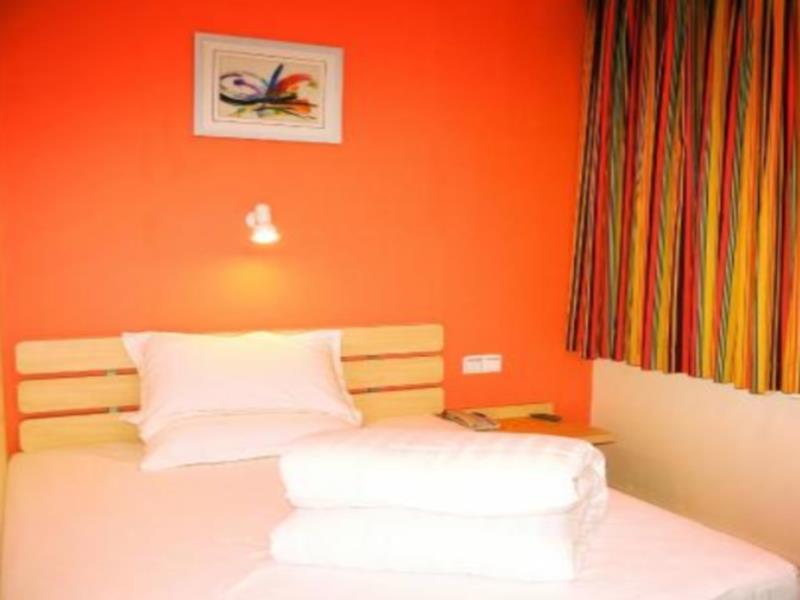 7Days Inn Bazhong Nanchi South Road Phoenix City Ngoại thất bức ảnh