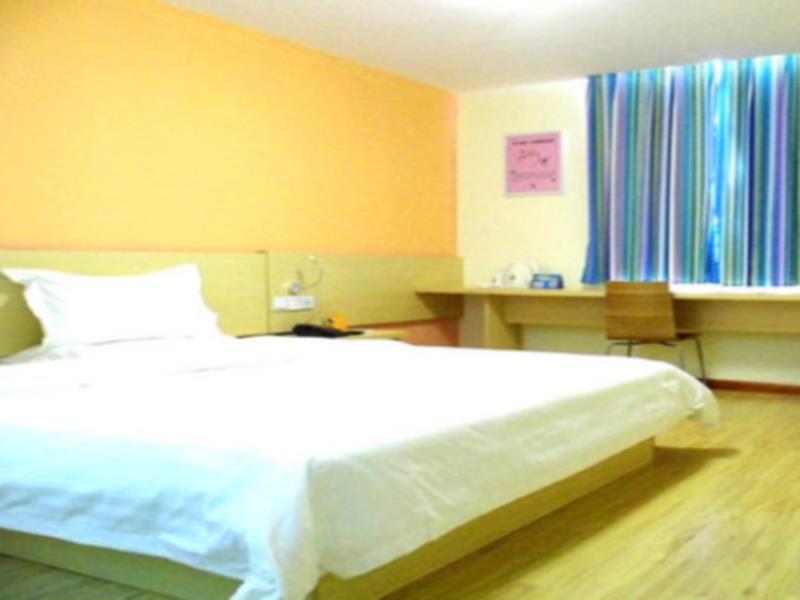 7Days Inn Bazhong Nanchi South Road Phoenix City Ngoại thất bức ảnh